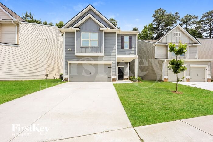 209 Southwind Cir in Newnan, GA - Building Photo