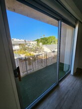 4350 Troost Ave in Los Angeles, CA - Building Photo - Building Photo