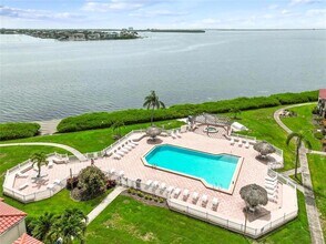 6218 Palma Del Mar Blvd S in St. Petersburg, FL - Building Photo - Building Photo