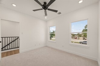 2710 Bostic St in Houston, TX - Building Photo - Building Photo