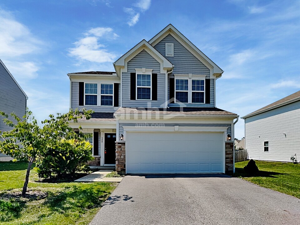 524 Corbel Dr in Marysville, OH - Building Photo