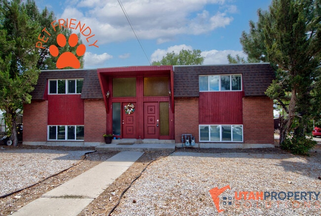 property at 39 W 600 N St