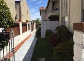 2105 Grant Ave, Unit 3 in Redondo Beach, CA - Building Photo