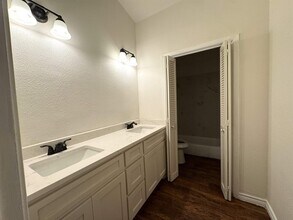 777 Clouse Dr in Del Rio, TX - Building Photo - Building Photo