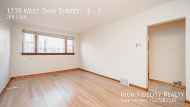 1235 W Ohio St in Chicago, IL - Building Photo - Building Photo