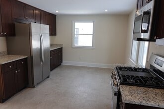 6 Pondover Rd in Billerica, MA - Building Photo - Building Photo