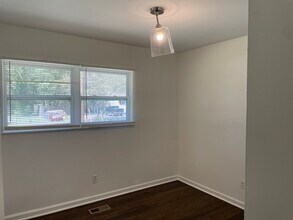 4074 Magnolia Ln in Forest Park, GA - Building Photo - Building Photo