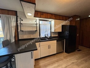 6093 Hwy 62 W in Gassville, AR - Building Photo - Building Photo