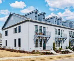 136 Iberville St in Madison, AL - Building Photo