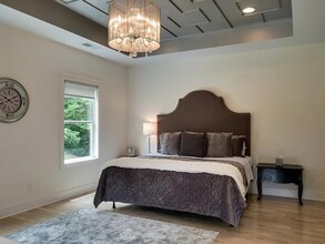 525 Wedgewood Ave in Nashville, TN - Building Photo - Building Photo