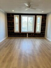 404 Linden Cir, Unit 3 in Huntington, WV - Building Photo - Building Photo
