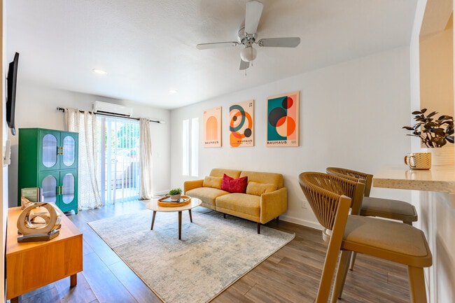 Nuvo Park Place in Dallas, TX - Foto de edificio - Interior Photo