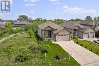 2884 Devon Road in London, ON - Building Photo - Building Photo