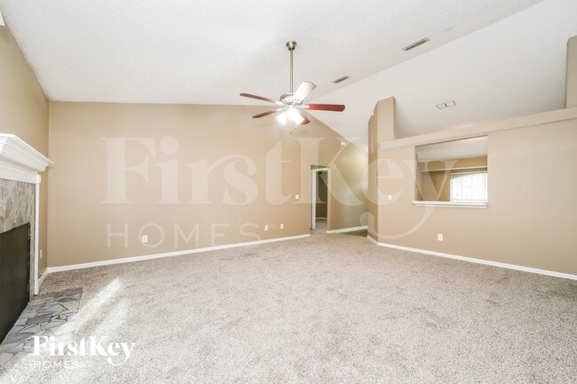 9518 Plum Lake Ln W in Jacksonville, FL - Foto de edificio - Building Photo