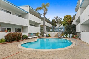 343 Palos Verdes Apartments