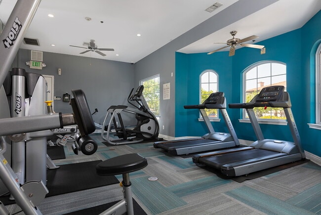 San Marcos in Richmond, CA - Foto de edificio - Building Photo