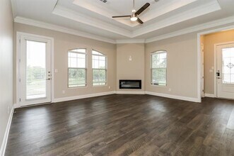 8811 Creek Run Rd in Fort Worth, TX - Building Photo - Building Photo