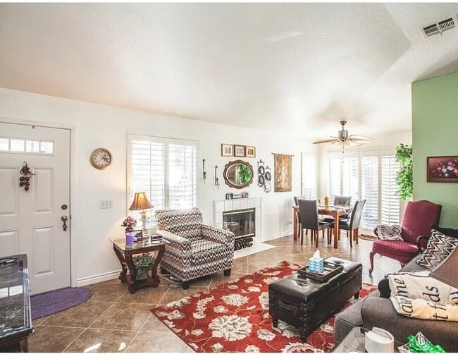 7643 Haven Ave in Rancho Cucamonga, CA - Building Photo - Building Photo