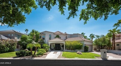 1407 E Coral Cove Dr in Gilbert, AZ - Building Photo - Building Photo