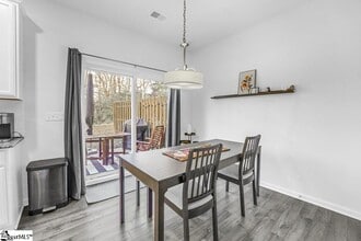 329 Hartland Pl in Simpsonville, SC - Building Photo - Building Photo