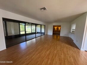 1916 Seclusion Dr in Port Orange, FL - Building Photo - Building Photo