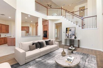 9201 Royal Burgess Dr in Rowlett, TX - Building Photo - Building Photo