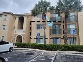 2496 Centergate Dr in Miramar, FL - Building Photo