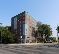 Good Shepherd Nora Vos Apartments in Hamilton, ON - Building Photo - Building Photo