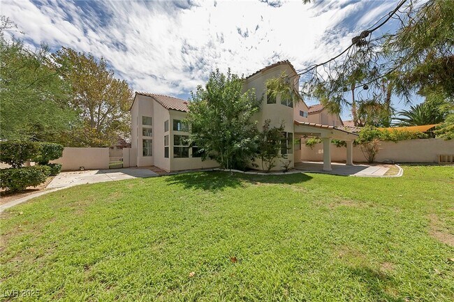 29 Crown Valley Dr