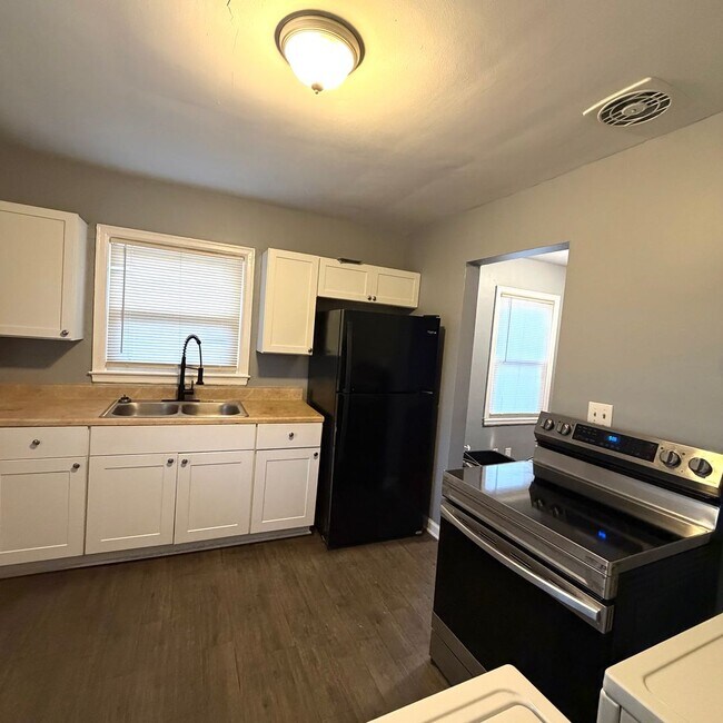 553 Freeman Dr in Lexington, KY - Building Photo - Building Photo