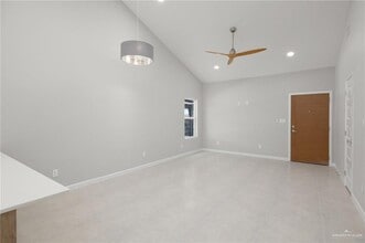 2705 Woodpecker Rd in Weslaco, TX - Building Photo - Building Photo