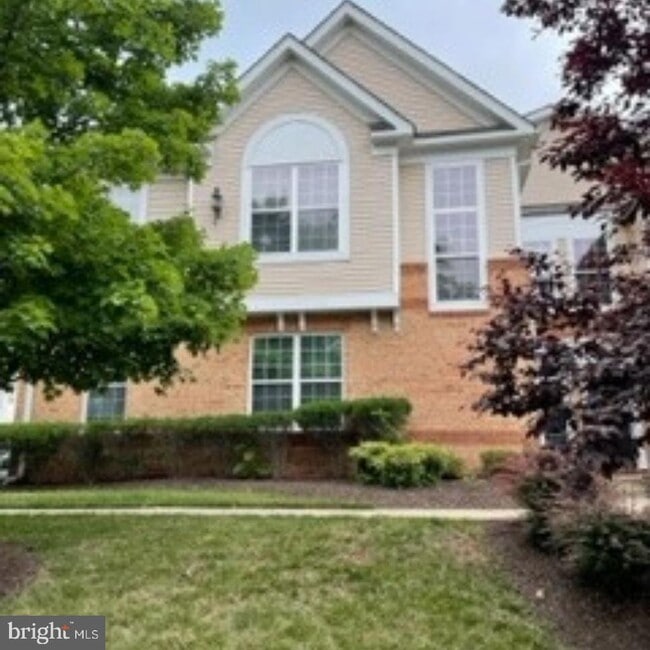43920 Hickory Corner Terrace