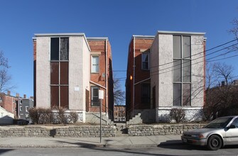 718-724 Wayne St in Cincinnati, OH - Building Photo - Building Photo