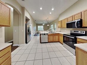 2042 Ancient Oak Dr in Ocoee, FL - Building Photo - Building Photo