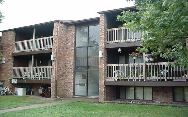 Alcove in Cincinnati, OH - Building Photo