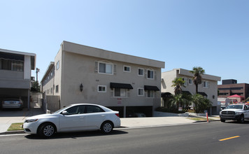 Providencia Palms in Burbank, CA - Building Photo - Building Photo