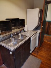 106 S Railroad Ave, Unit 106 B in Ashland, VA - Building Photo - Building Photo