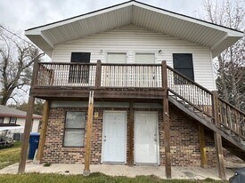 1109 Shasta St in Sulphur, LA - Building Photo