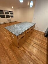 350 S Wood Ave in Linden, NJ - Building Photo - Building Photo
