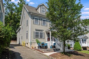 15 Center Ave in Morristown, NJ - Building Photo