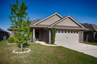 130 Tybee Dr in Madison, AL - Building Photo - Building Photo