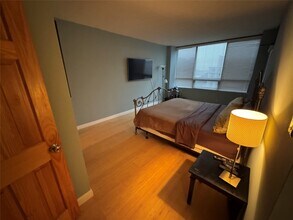 5150 Hidalgo St in Houston, TX - Building Photo - Building Photo