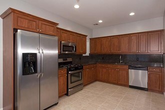 Fairfield Knolls East in Mastic Beach, NY - Building Photo - Building Photo