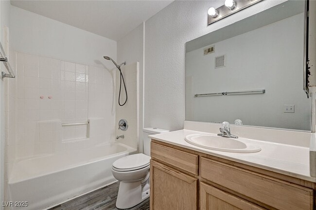 property at 3115 Casey Dr