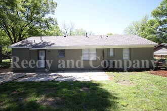 4338 Manor Haven Dr in Memphis, TN - Building Photo - Building Photo