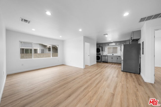 1537 N Kingsley Dr in Los Angeles, CA - Building Photo - Building Photo
