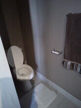 444 Highland Ave NE, Unit 916 in Atlanta, GA - Foto de edificio - Building Photo