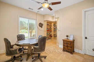 36320 Vía El Pais Bonita in Temecula, CA - Building Photo - Building Photo