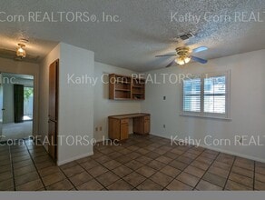 2124 La Fonda Rd in Clovis, NM - Foto de edificio - Building Photo