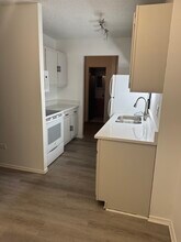 9074 Terrace Dr in Niles, IL - Building Photo - Building Photo